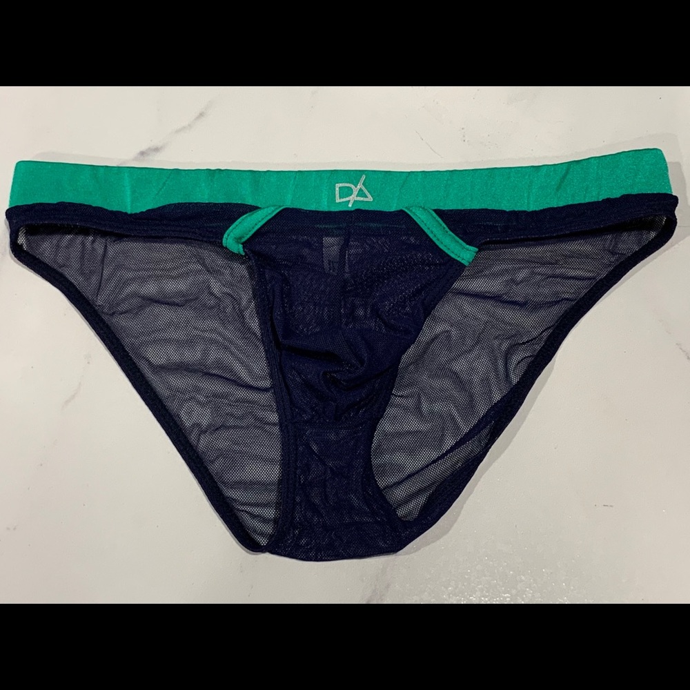 Men’s Mesh Breifs